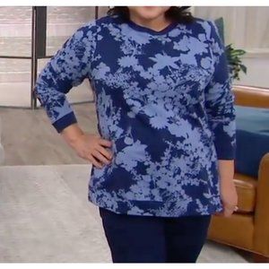 Denim & Co. Active Printed Design Crew Neck Long-Sleeve Top Fresh Navy Size Med